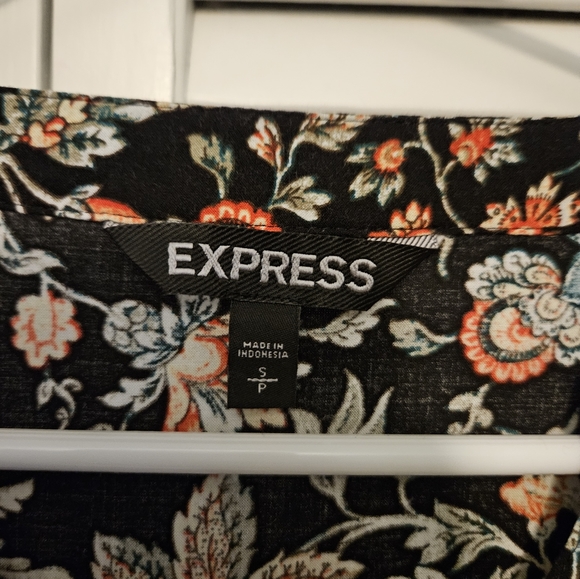 Express blouse - Picture 8 of 9